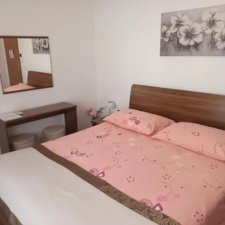 Bed And Breakfast Rooms Sandalj-2