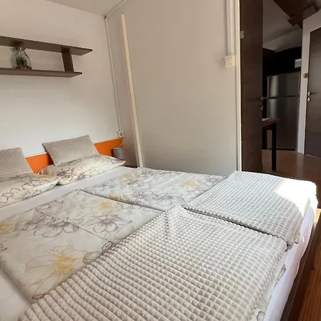 Zelena Laguna Mobile Homes-3