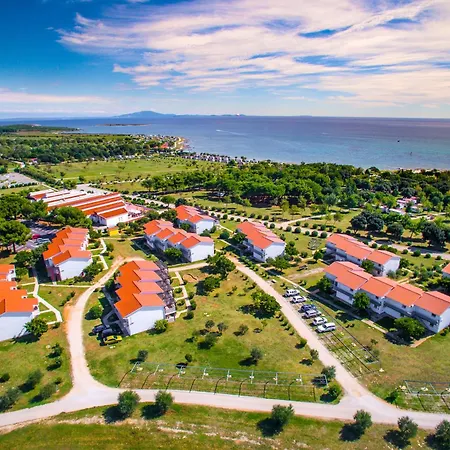 Kazela Apartments-3