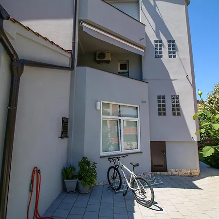 Apartments Mila-3