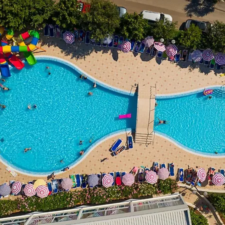 Maslinica Narcis Hotel-2