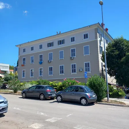 Studio Apartman "Nicole"-3