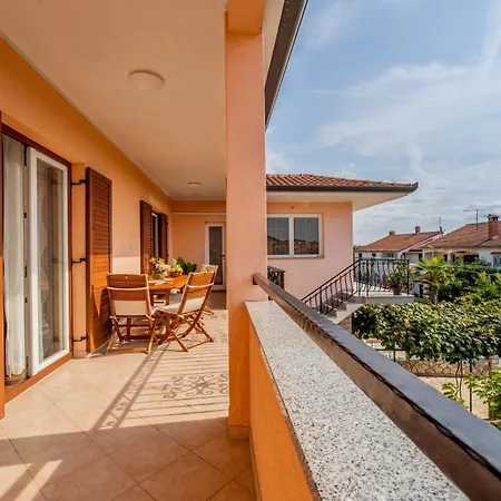 Rosy In Rovinj - Istrien-3