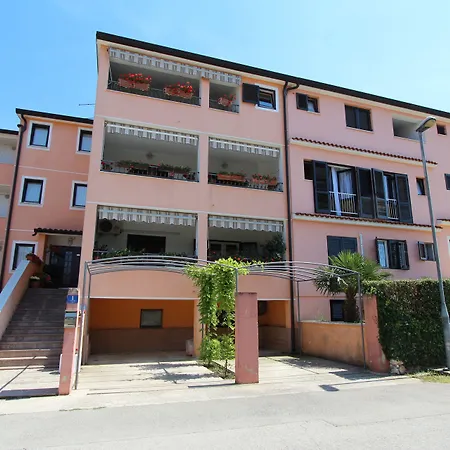 Apartments Romano-2
