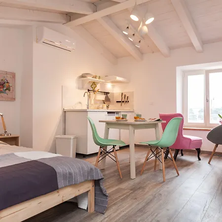 Apartments And Rooms Hey Rovinj-3