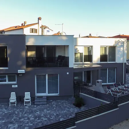 Apartment Karlo 1-2
