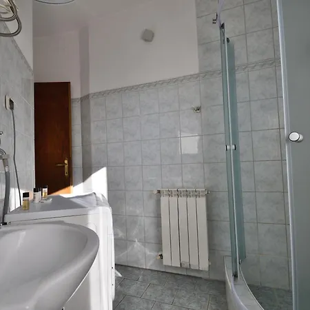 Apartments Mir-2