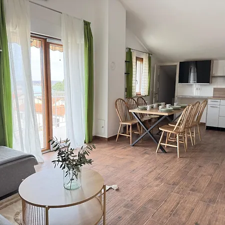 Olivetta Apartments & Rooms-2