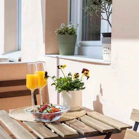 Polai Panorama Apartments With Free Parking-2