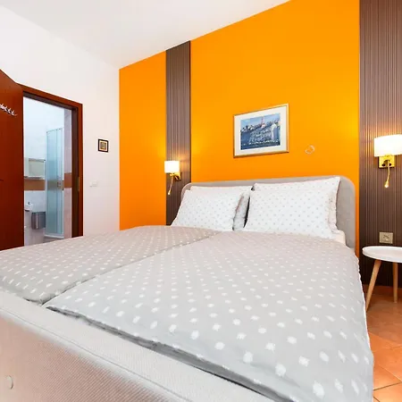 Apartments Erik B&B Adults Only-2