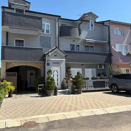 Apartmani M&L-2