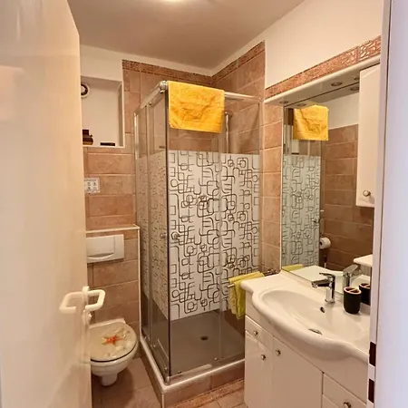 Apartmenthaus Fa-3