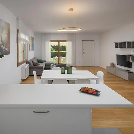 Maj Premium Residence-2