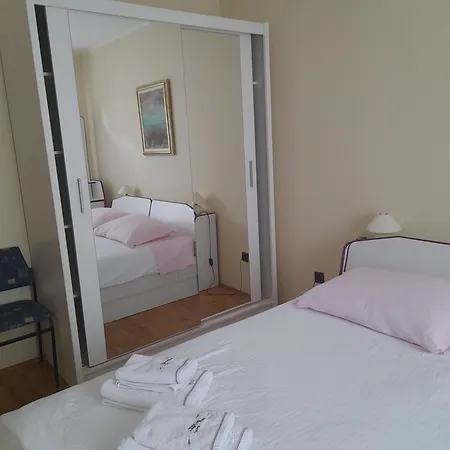 Apartment Maras-2