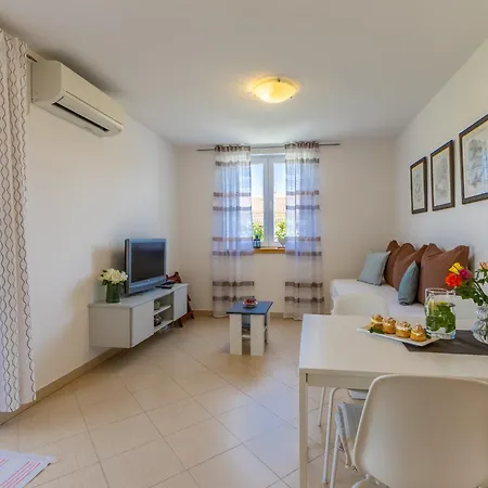 Apartment Nensi-2