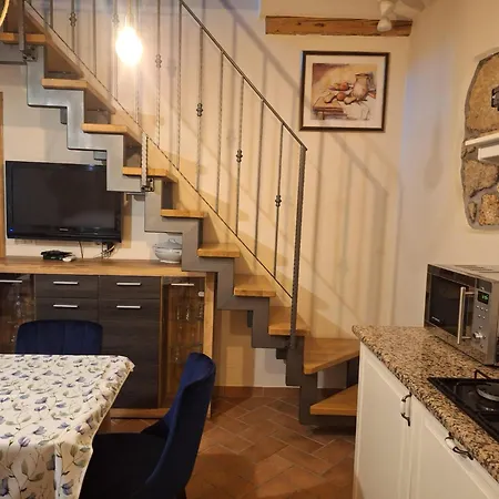 Apartments And Rooms Deskovic-3