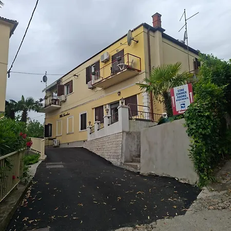 Apartment Vuzar-3