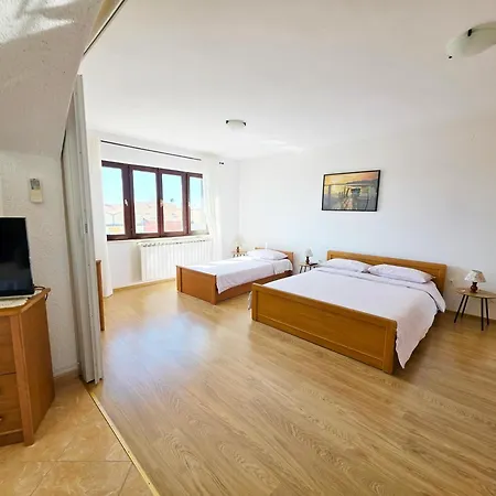 Upper Sea View Apartments-2
