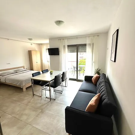 Apart Residence Rudan-3