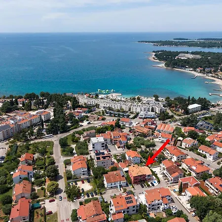 Apartments Banic Near Beach Porec-Spadici-3