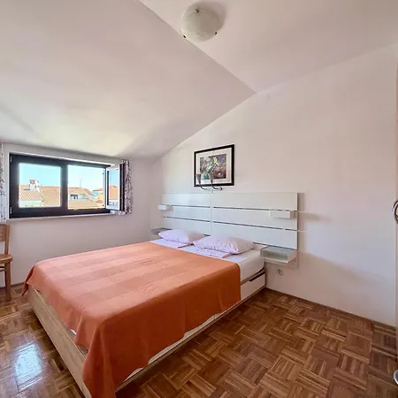 Apartments And Rooms Mofardin-2
