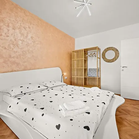 Guest House Marica-2
