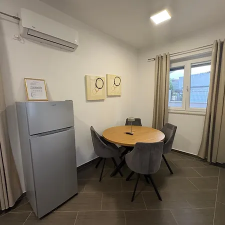 Apartment Anita 3-2