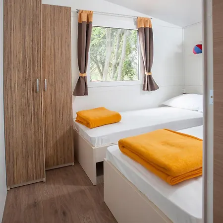 Cherry Premium Bianca Mobile Homes Zelena Laguna-2