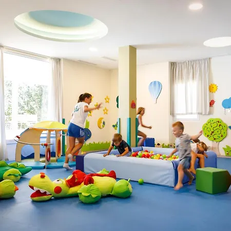 Girandella Valamar Collection Resort-2