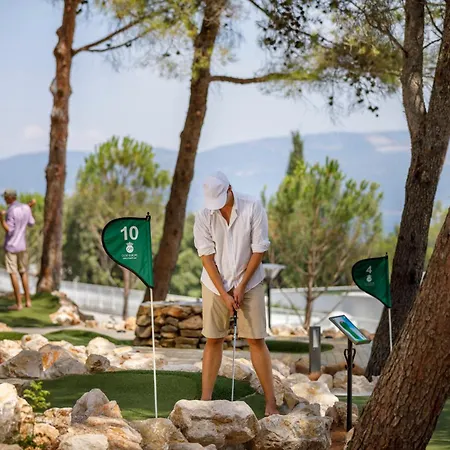 Girandella Valamar Collection Resort-3