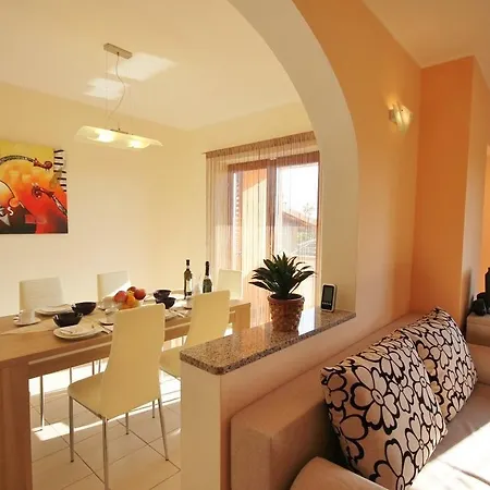 Holiday Home 111-3