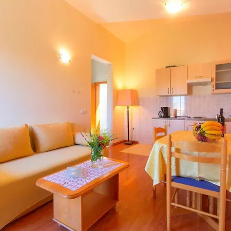 Apartments 4 Palme-3
