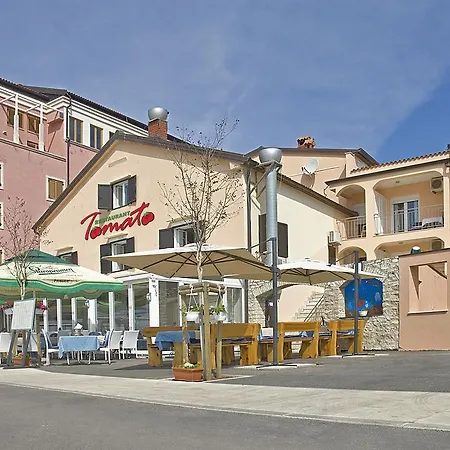 Apartments Tomato 1-2