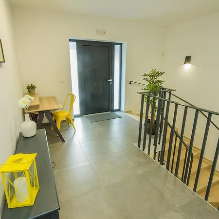 Villa Manus - Boutique Apartments-2