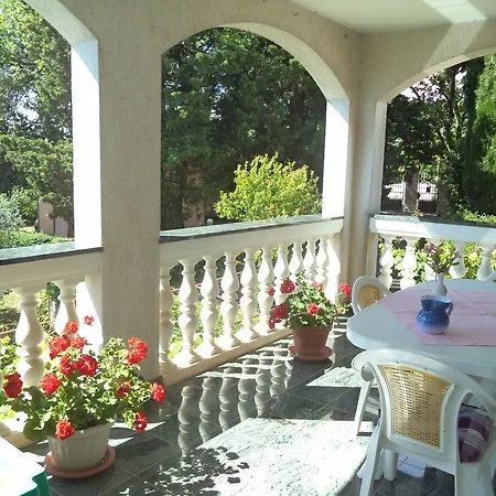 Valeriana Apartment-2
