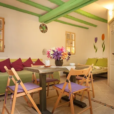 Studio With Garden In Rovinj-2