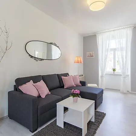 Center Apartment Tina-3
