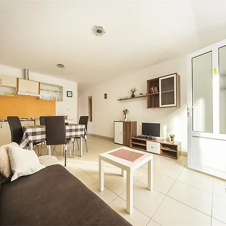 Apartments Katoro Relax-2