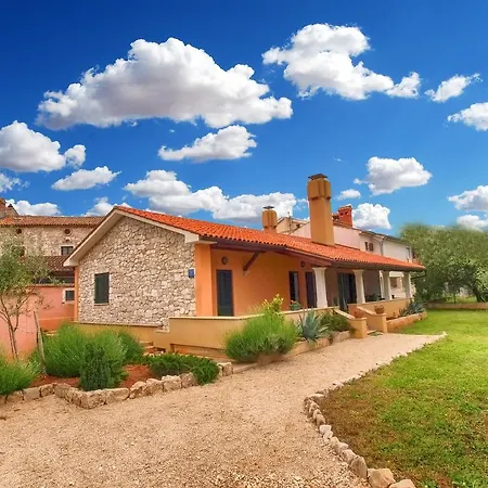 House Franko 1330-2