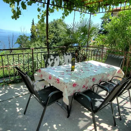 Apartman Lena-2