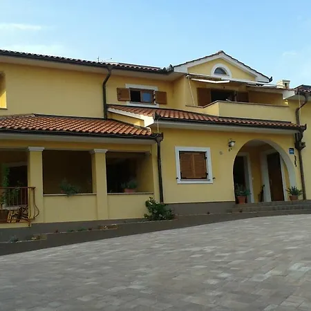 Apartman Pobri-3