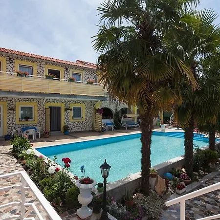 Apartments Paradis-2