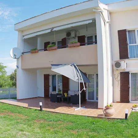Apartments Hrga-2