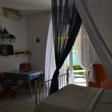 Villa Verde Apartments And Rooms-2