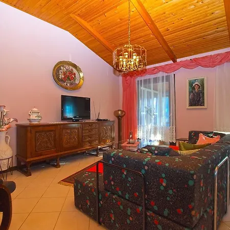 House Silvana 1461-3