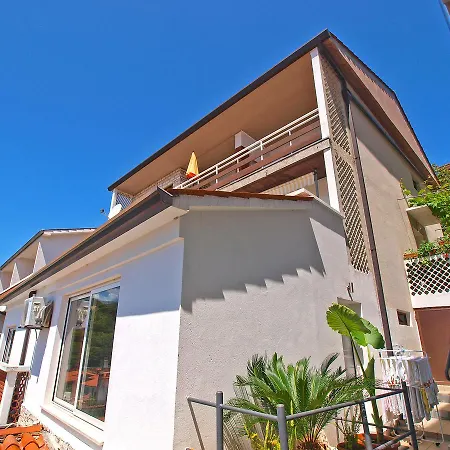 Apartments And Room Rabac 155-3