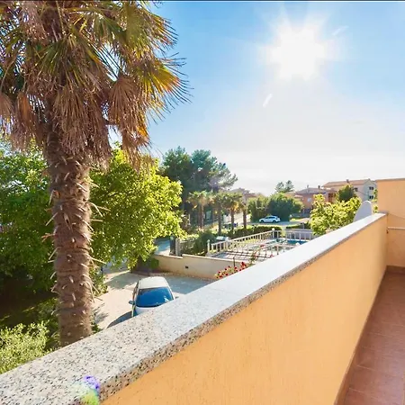Beautiful Family Apartment At Medulin Riviera-3