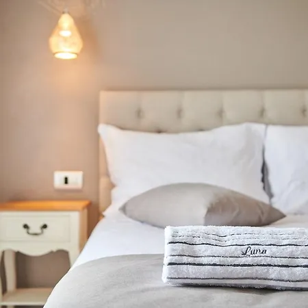 Boutique Rooms Luna-3