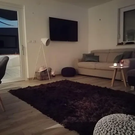 Casa Emilia-2