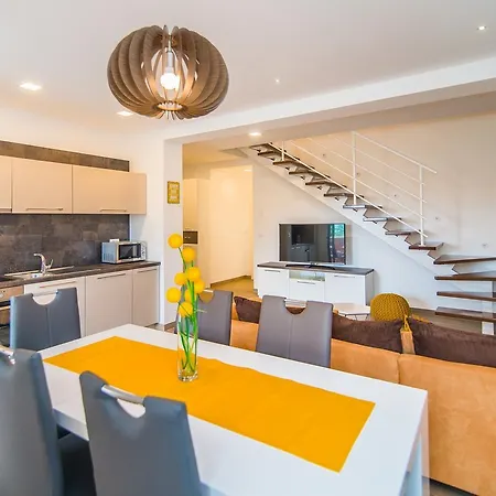 Milohanic Luxury Apartments-3